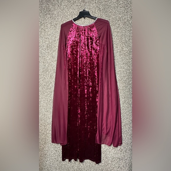 NWT R&M Richards Velvet Evening Capelet Gown Size 14 - Picture 3 of 6